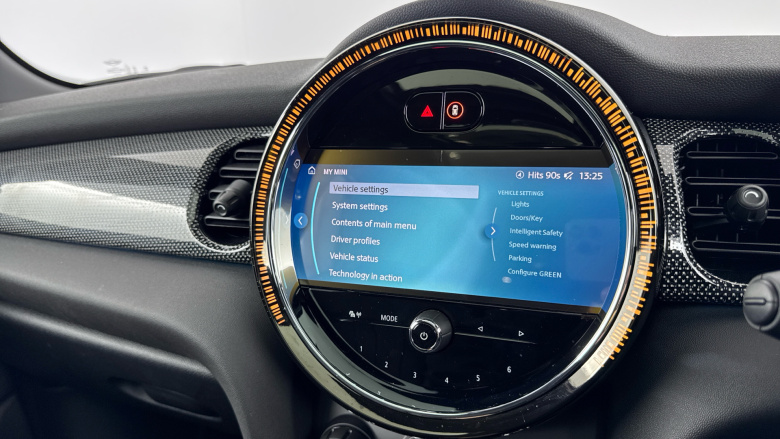 MINI Cooper 1.5 C Exclusive 3dr Auto Petrol Hatchback